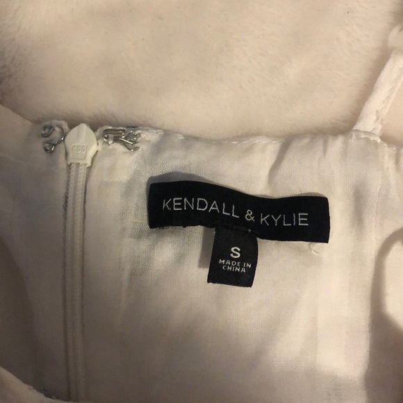 Kendall & Kylie Romper - Picture 3 of 3